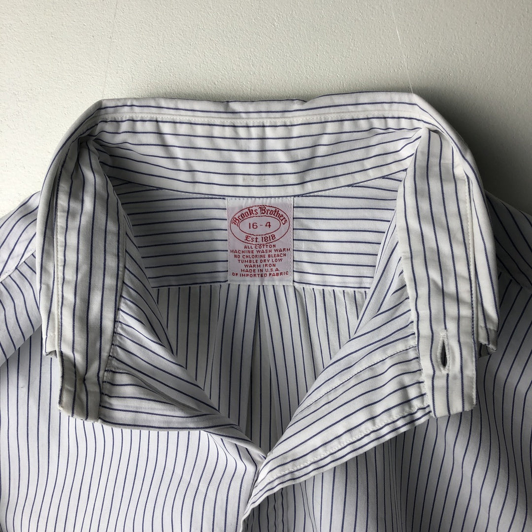 Vintage 1980s-1990'S Brooks Brothers Est. 1818 short-sleeved button-down striped shirt, made in the USA, size L. cotton white type Vintage Second Hand