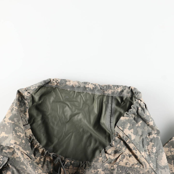 Camouflage ACU Digital Camo Military Cargo Pants, Men's Size Medium unclear Khaki type sage green Vintage Second Hand