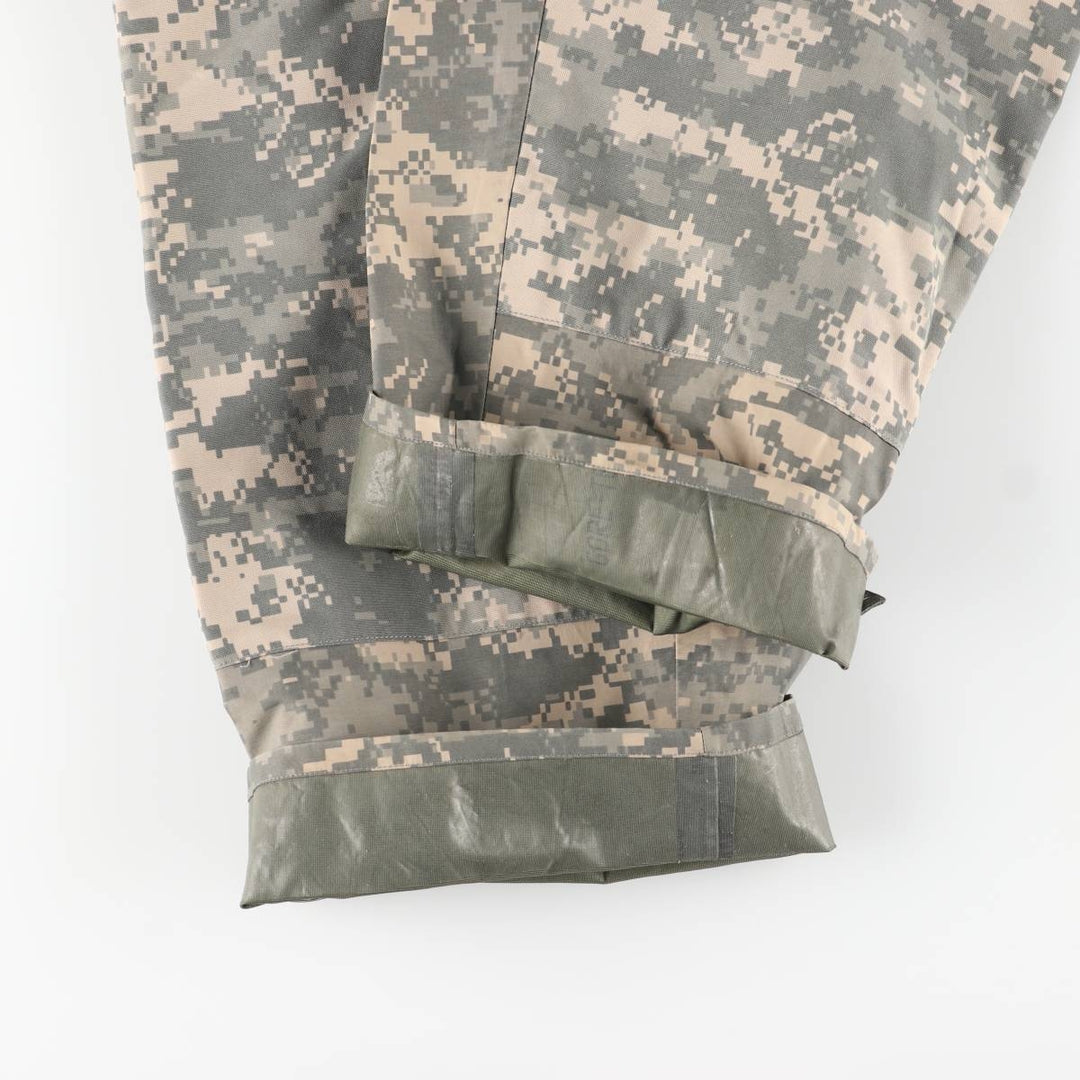 Camouflage ACU Digital Camo Military Cargo Pants, Men's Size Medium unclear Khaki type sage green Vintage Second Hand