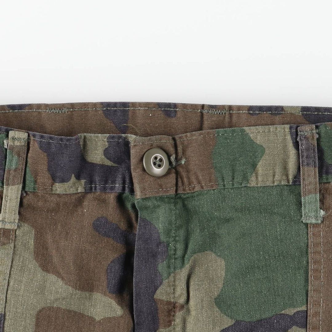 Vintage 60s-70'S Camouflage Woodland Camo Military Baker Pants for Men, Size W30 unclear Khaki type Vintage Second Hand