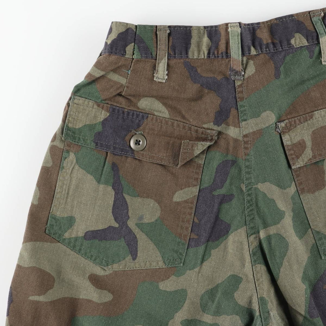 Vintage 60s-70'S Camouflage Woodland Camo Military Baker Pants for Men, Size W30 unclear Khaki type Vintage Second Hand