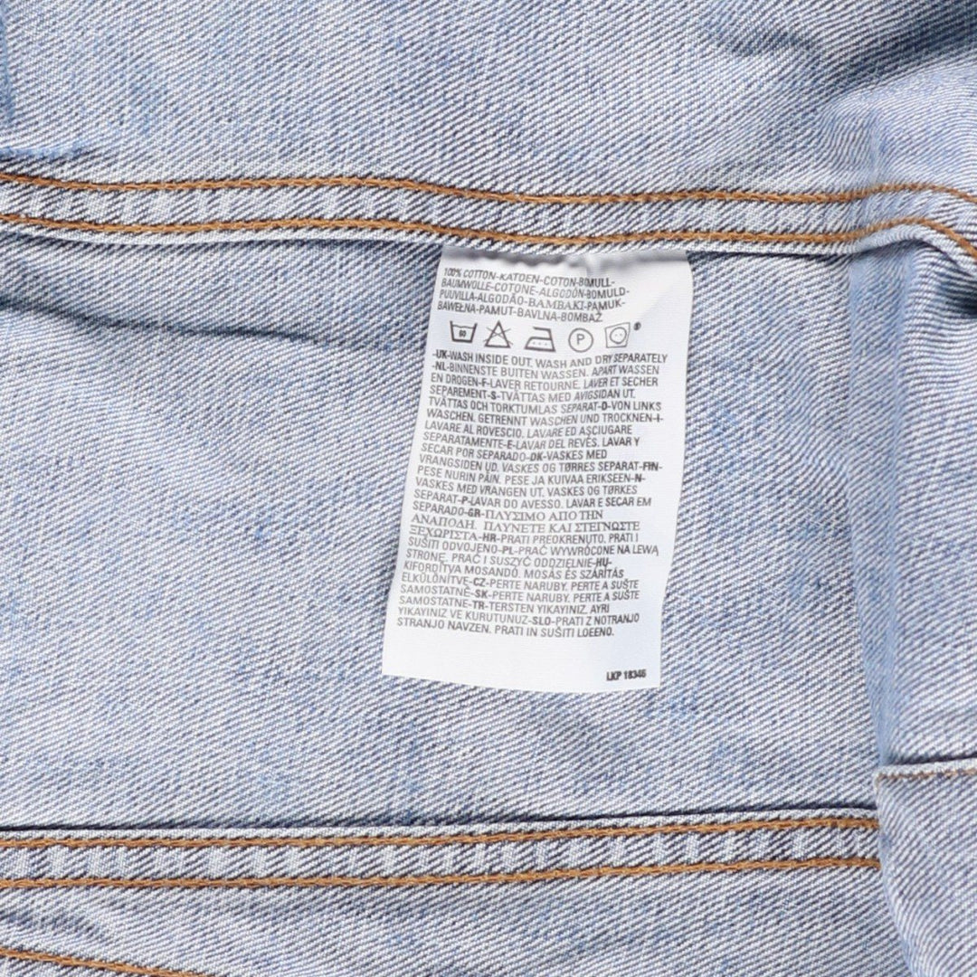 Levi's Euro Model Denim Jacket, Men's Size Medium cotton blue type Vintage Second Hand