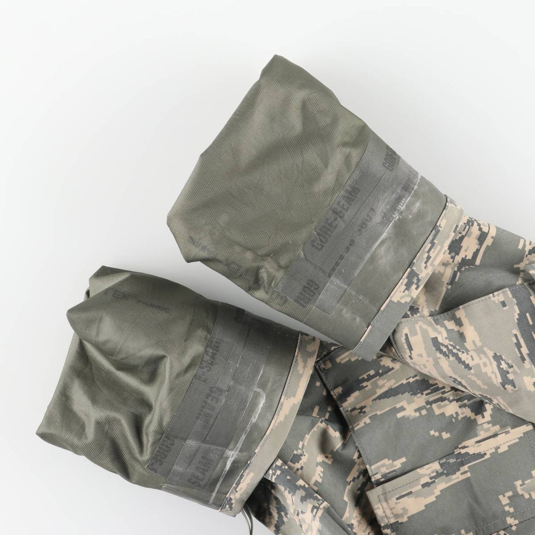 Authentic US military camouflage pattern ACU digital camo military Gore-Tex parka, made in the USA, large and long, equivalent to a men's size L Nylon Khaki type Vintage Second Hand