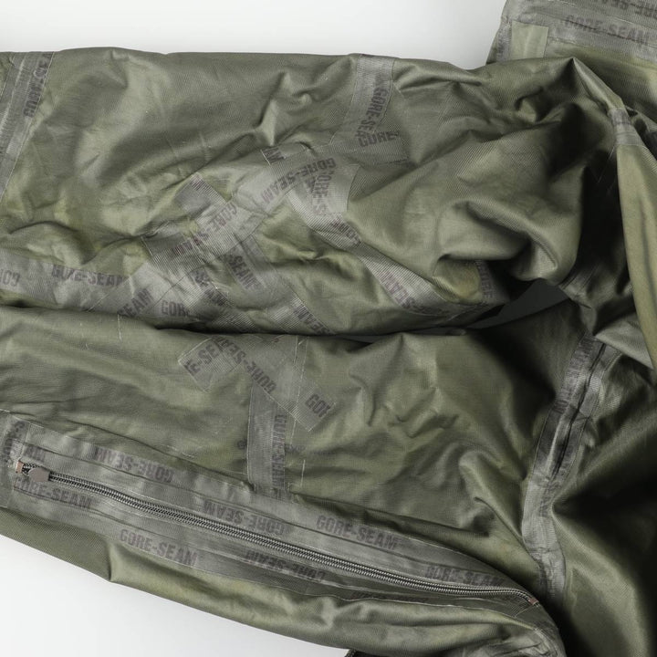 Authentic US military camouflage pattern ACU digital camo military Gore-Tex parka, made in the USA, medium long, equivalent to a men's size M. Nylon Khaki type Vintage Second Hand