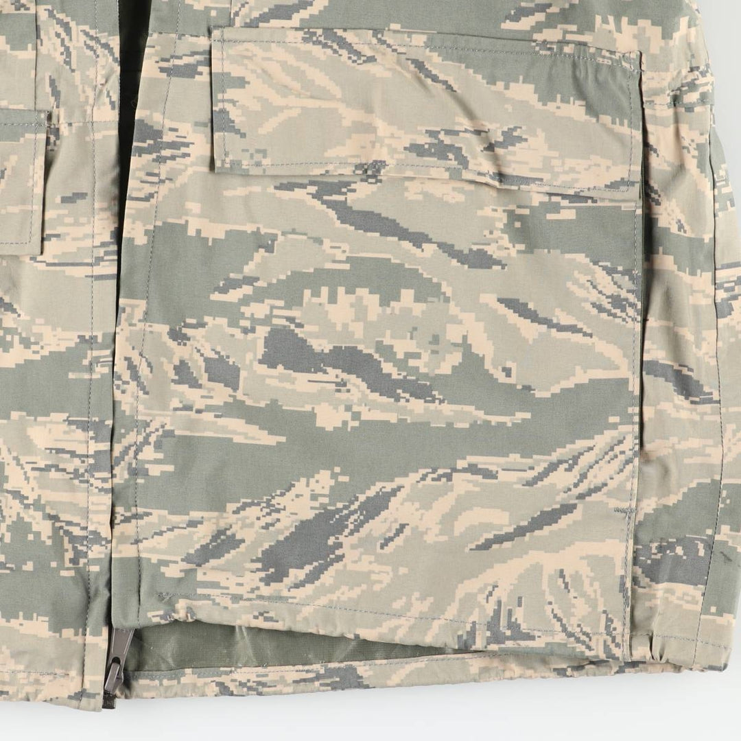 Authentic US military camouflage pattern ACU digital camo military Gore-Tex parka, made in the USA, medium long, equivalent to a men's size M. Nylon Khaki type Vintage Second Hand