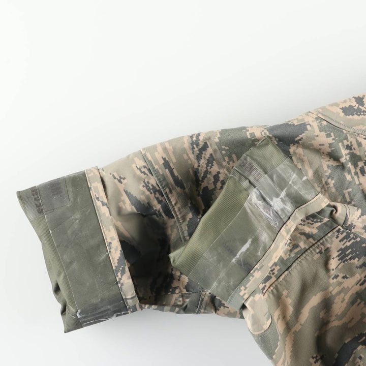 Authentic US military camouflage pattern ACU digital camo military Gore-Tex parka, made in the USA, medium long, equivalent to a men's size M. Nylon Khaki type Vintage Second Hand