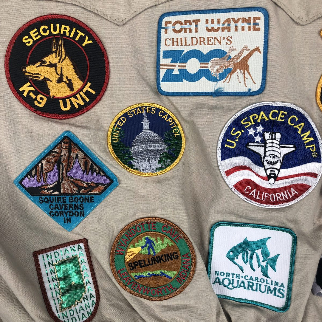 90'S American Eagle Outfitters Custom Jacket, Men's Size L, Vintage polyester Beige type Vintage Second Hand