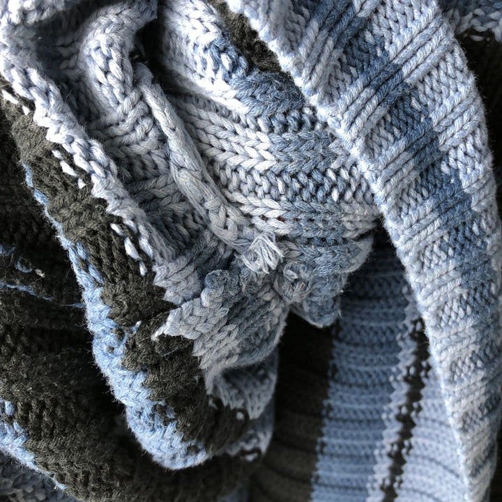 HILLARD AND HANSON Multi-Border Ribbed Turtleneck Cotton and Acrylic Knit Sweater, Women's Size Small acrylic blue type Vintage Second Hand