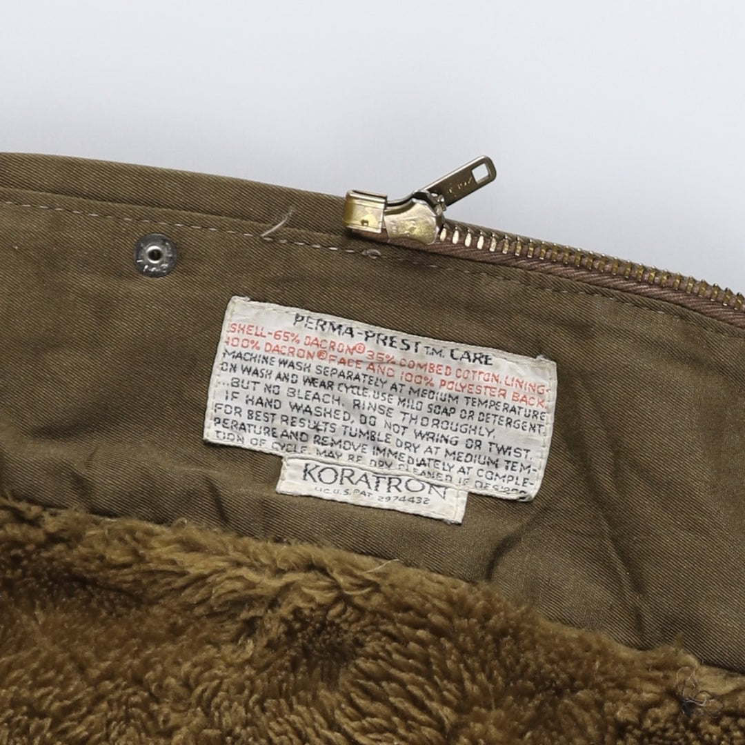 Vintage 1960s-1970'S Sears The Men's Store OAKBROOK SPORTSWEAR Pharaoh Jacket, Men's Size Medium Dacron Khaki type brown Vintage Second Hand