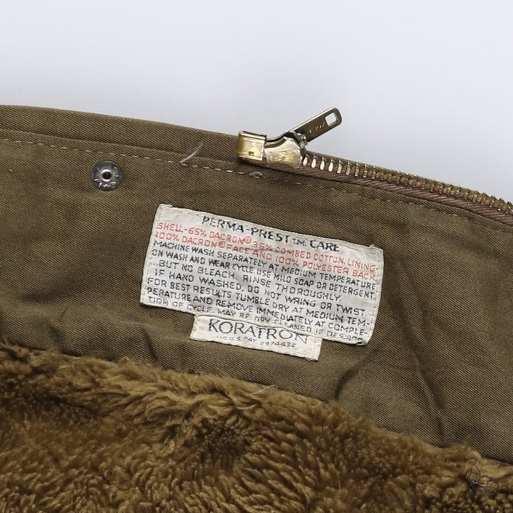 Vintage 1960s-1970'S Sears The Men's Store OAKBROOK SPORTSWEAR Pharaoh Jacket, Men's Size Medium Dacron Khaki type brown Vintage Second Hand