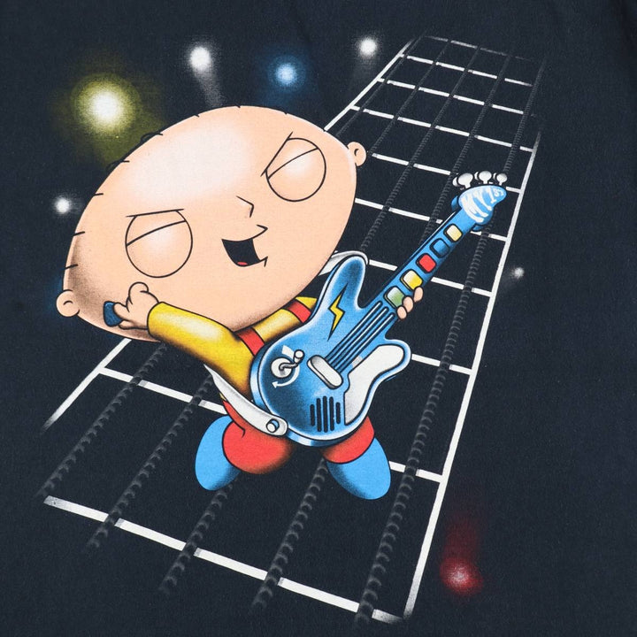 Fruit of the Loom Heavy Cotton Family Guy Character Print T-Shirt (Men's Size L) cotton black type Vintage Second Hand