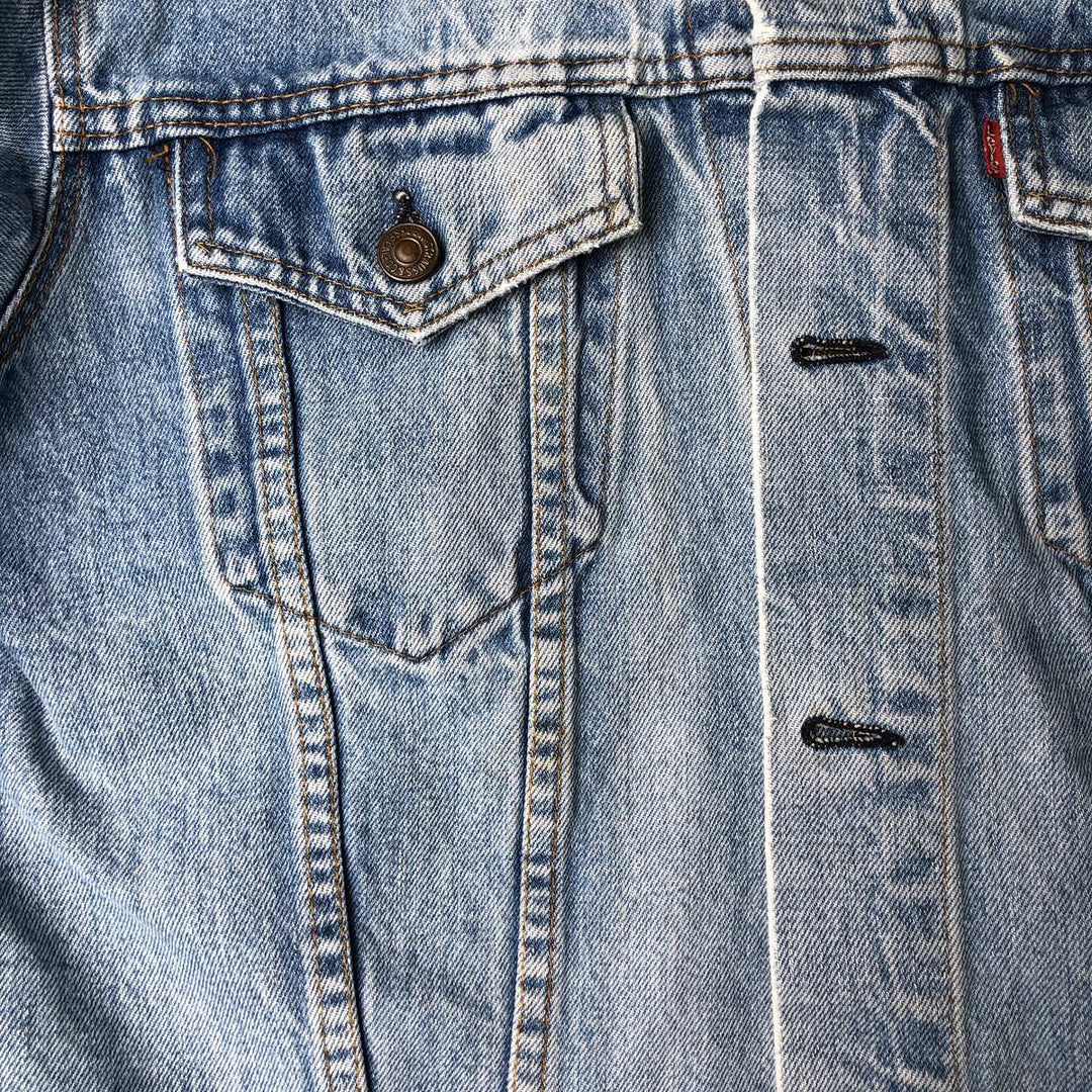 Vintage Levi's denim jacket, size M, men's size M unclear blue type Vintage Second Hand