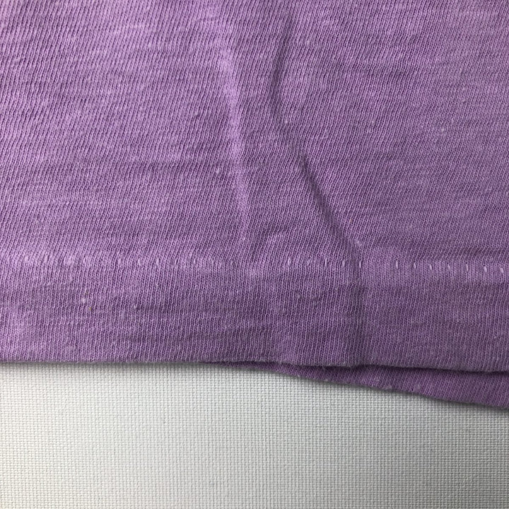 Vintage Reebok logo print T-shirt, size M, men's size M unclear purple type Vintage Second Hand