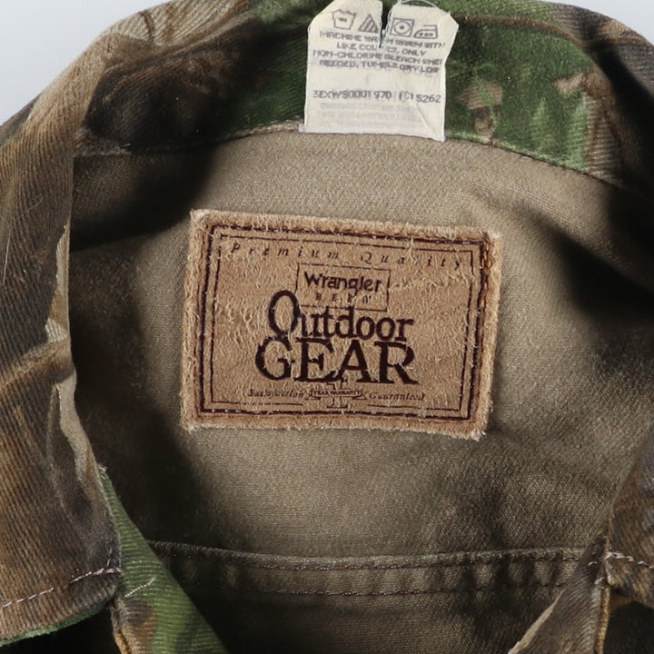 Wrangler Outdoor Gear Camouflage Pattern Realtree Camo Denim Jacket, Men's Size Large, Vintage cotton brown type Vintage Second Hand