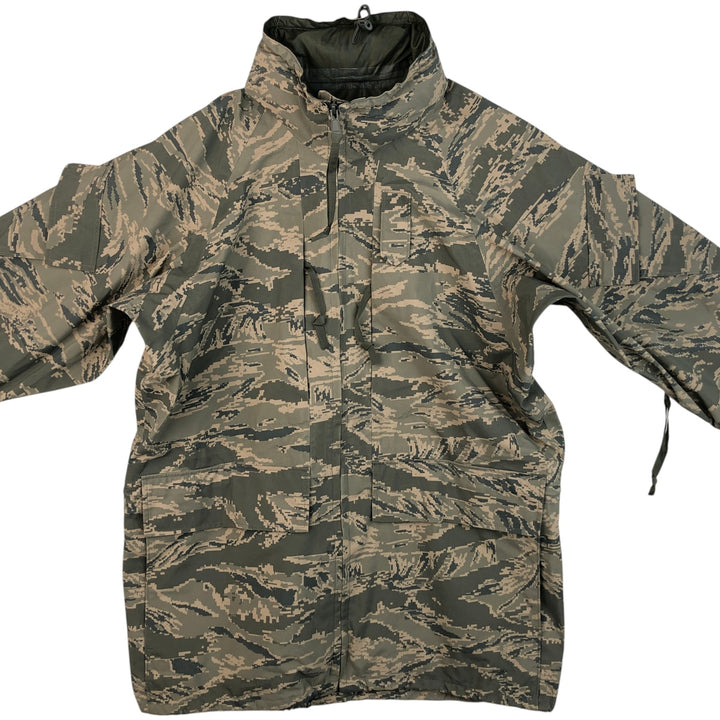 Civilian Camouflage Pattern ABU Digital Tiger Camo Military Gore-Tex Parka, Made in USA, Men's Size Medium Nylon gray type Vintage Second Hand