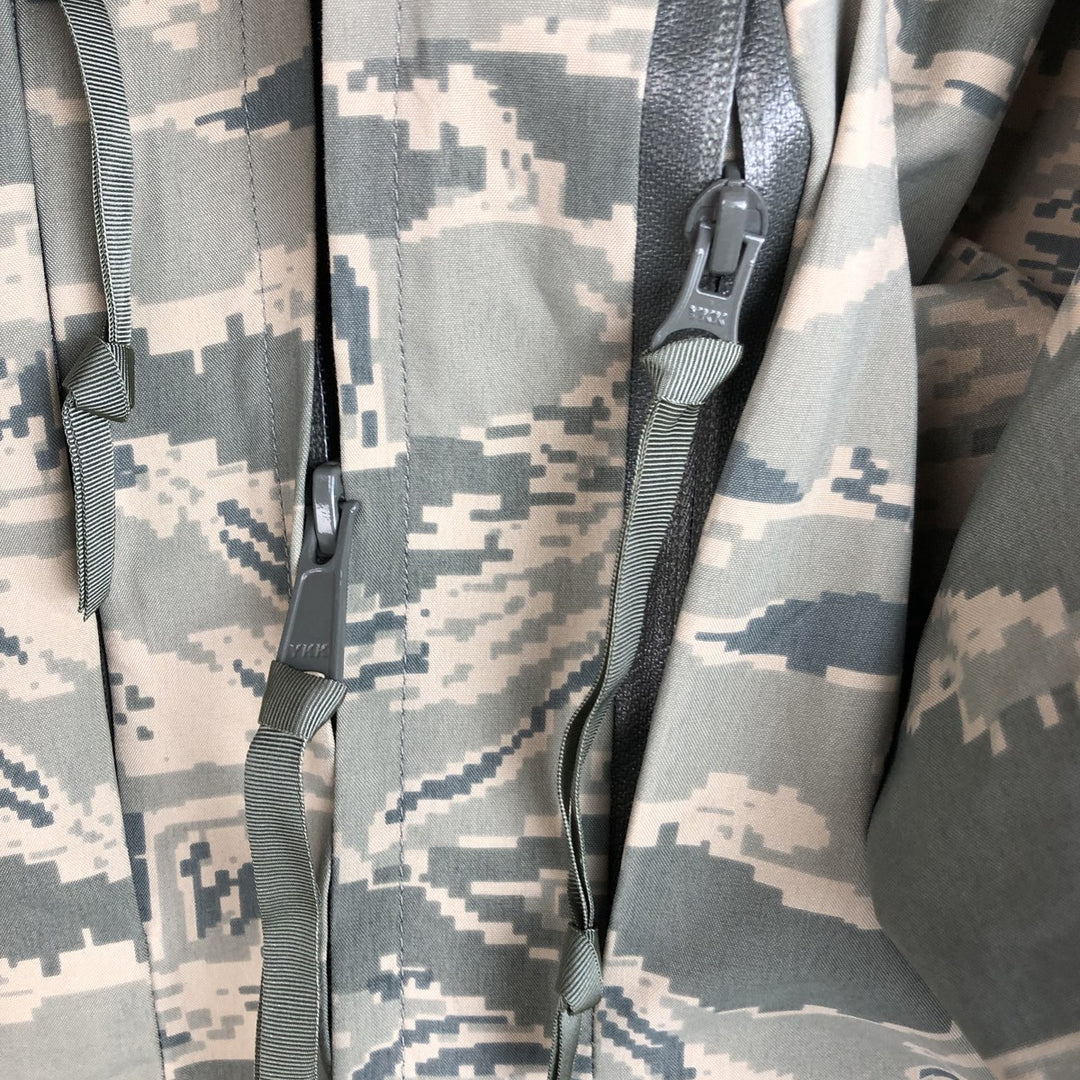 Civilian Camouflage Pattern ABU Digital Tiger Camo Military Gore-Tex Parka, Made in USA, Men's Size Medium Nylon gray type Vintage Second Hand