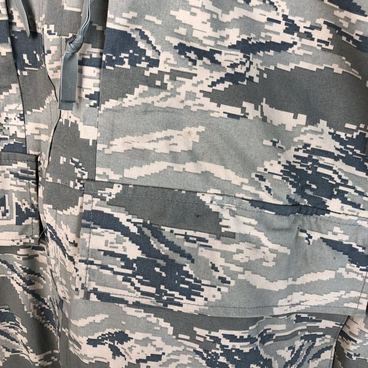 Authentic US military camouflage pattern ABU Digital Tiger Camo ECWCS 2nd Gen Military Gore-Tex Parka, Made in USA, Medium Regular Nylon gray type Vintage Second Hand