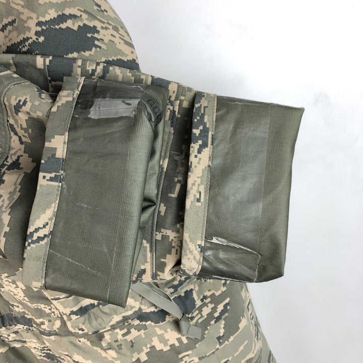 Authentic US military camouflage pattern ABU Digital Tiger Camo ECWCS 2nd Gen Military Gore-Tex Parka, Made in USA, Medium Regular Nylon gray type Vintage Second Hand