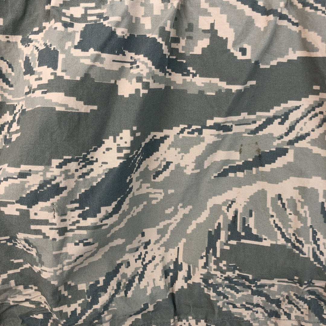 Authentic 2000'S US military camouflage pattern ABU Digital Tiger Camo ECWCS 2nd Gen Military Gore-Tex Parka, Made in USA, Medium Regular Nylon Beige type Vintage Second Hand