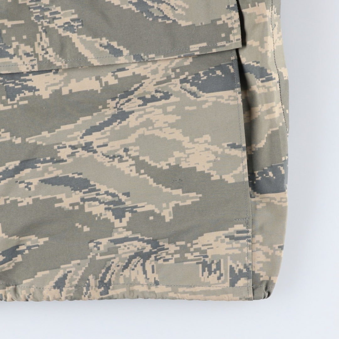 ACU Digital Camo Military Gore-Tex Parka, Made in USA, Medium Regular, Men's Size M Nylon Khaki type Vintage Second Hand