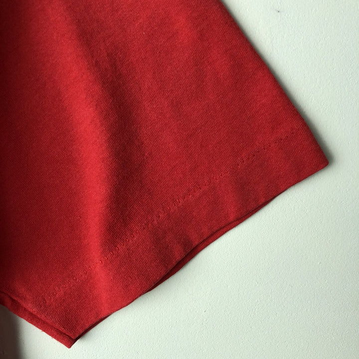 Vintage 90'S Fruit of the Loom Best Annie print T-shirt, Made in USA, Men's Size L cotton red type Vintage Second Hand