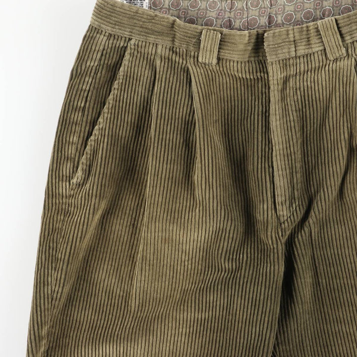 Vintage 90'S Eagle Pass corduroy pants, made in the USA, men's size W31. unclear green type yellow green Vintage Second Hand