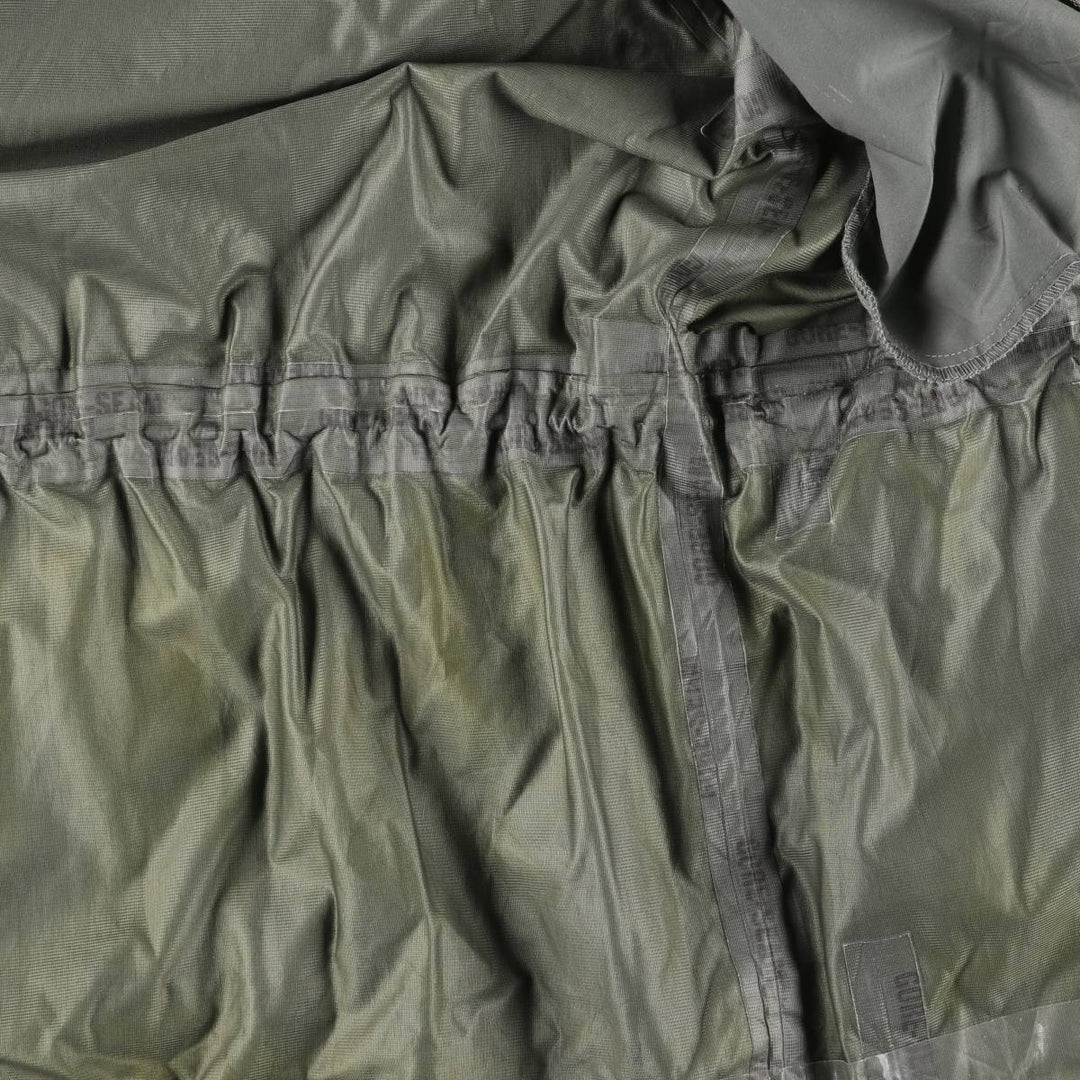 Authentic US military camouflage pattern ACU digital camo military jacket, made in the USA, large and long, equivalent to men's size L Nylon Khaki type Vintage Second Hand