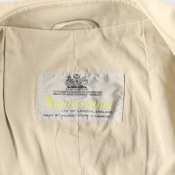 Aquascutum trench coat, made in Canada, women's size S cotton Beige type Vintage Second Hand