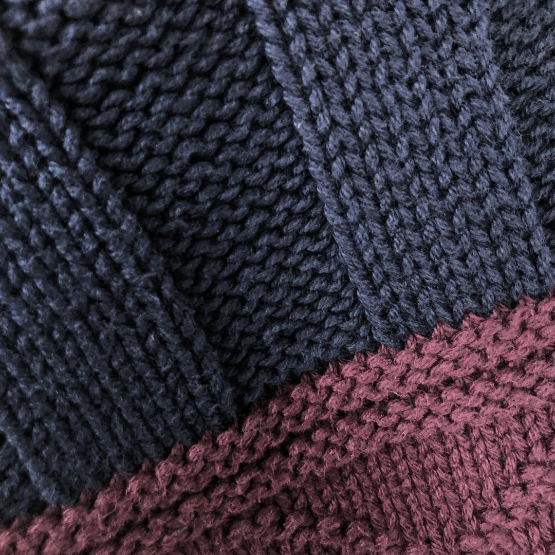 Vintage 90'S Eddie Bauer cable knit and ribbed cotton knit sweater with black tag, made in the USA, size L, men's. cotton navy blue type Vintage Second Hand