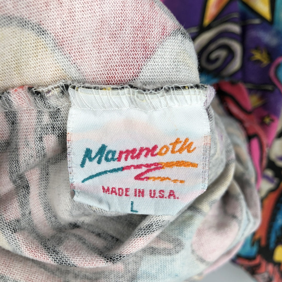 Mammoth All-Over Print T-Shirt, Made in USA, Men's Size L cotton pink type Vintage Second Hand