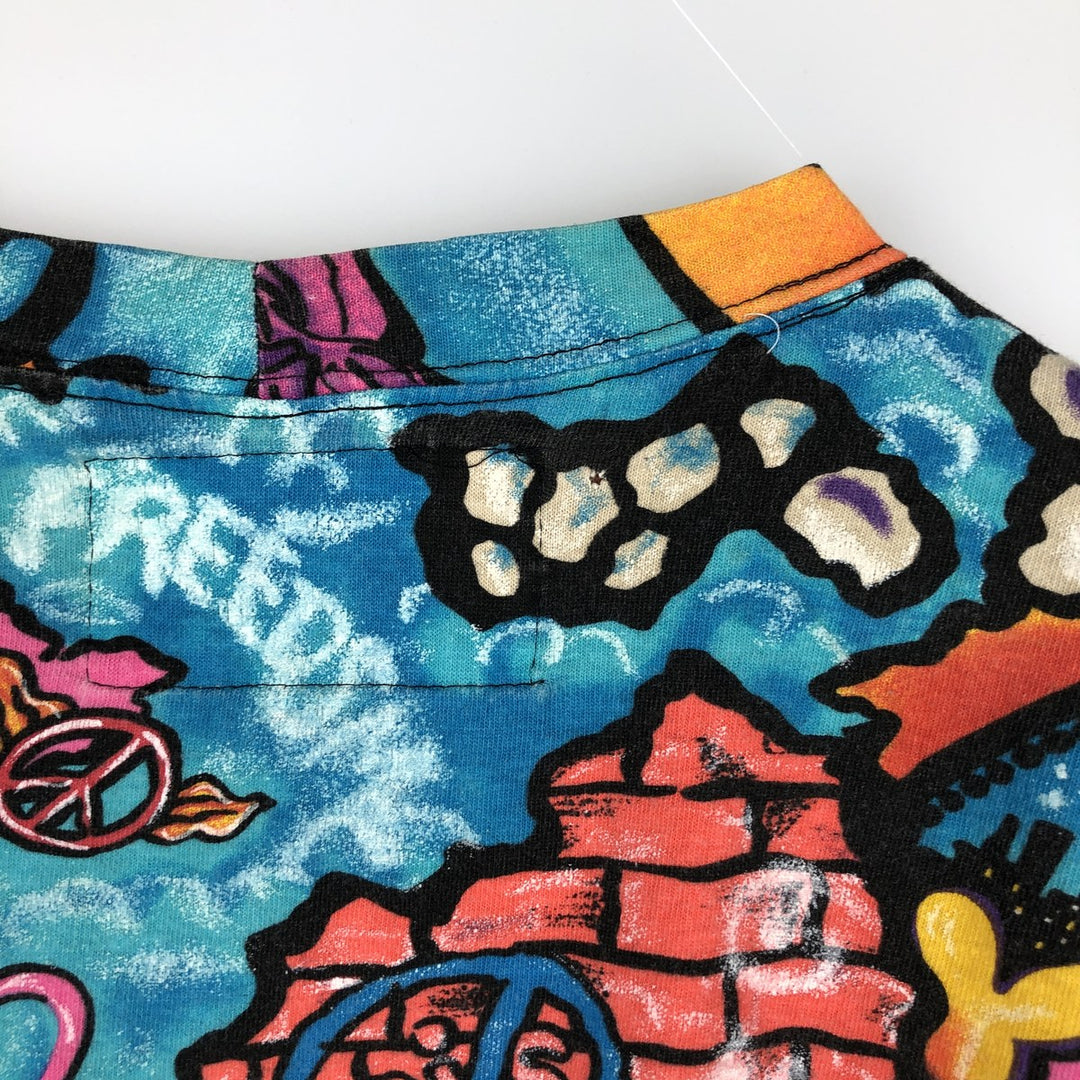 Mammoth All-Over Print T-Shirt, Made in USA, Men's Size L cotton pink type Vintage Second Hand