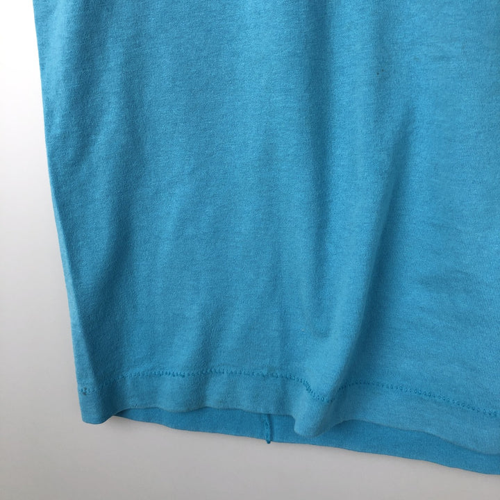 Vintage 90'S Fruit of the Loom Fleet Farm advertising T-shirt, Made in USA, Men's Size Large cotton Blue type light blue Vintage Second Hand