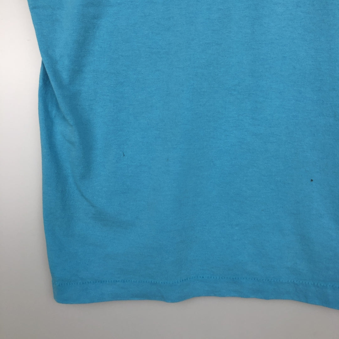Vintage 90'S Fruit of the Loom Fleet Farm advertising T-shirt, Made in USA, Men's Size Large cotton Blue type light blue Vintage Second Hand