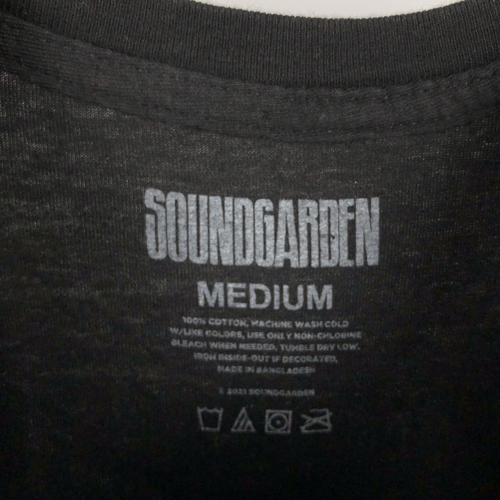 SOUNDGARDEN Band T-shirt (Men's size M) cotton black type Vintage Second Hand