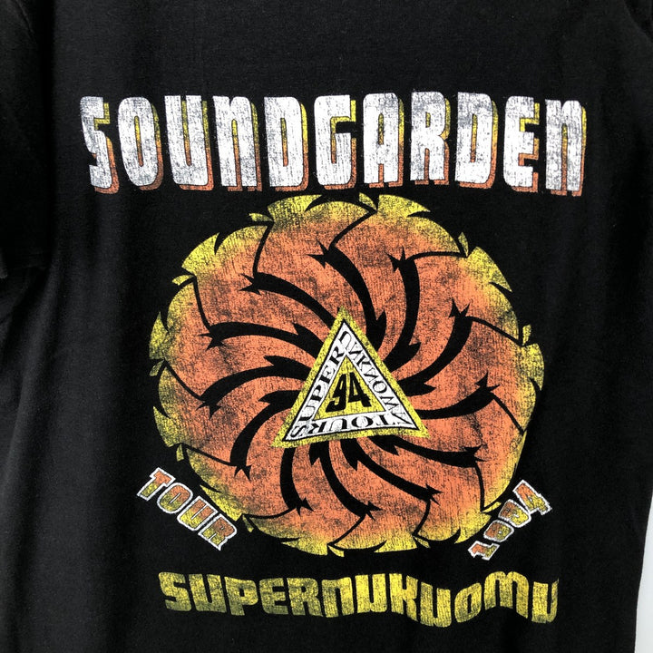 SOUNDGARDEN Band T-shirt (Men's size M) cotton black type Vintage Second Hand