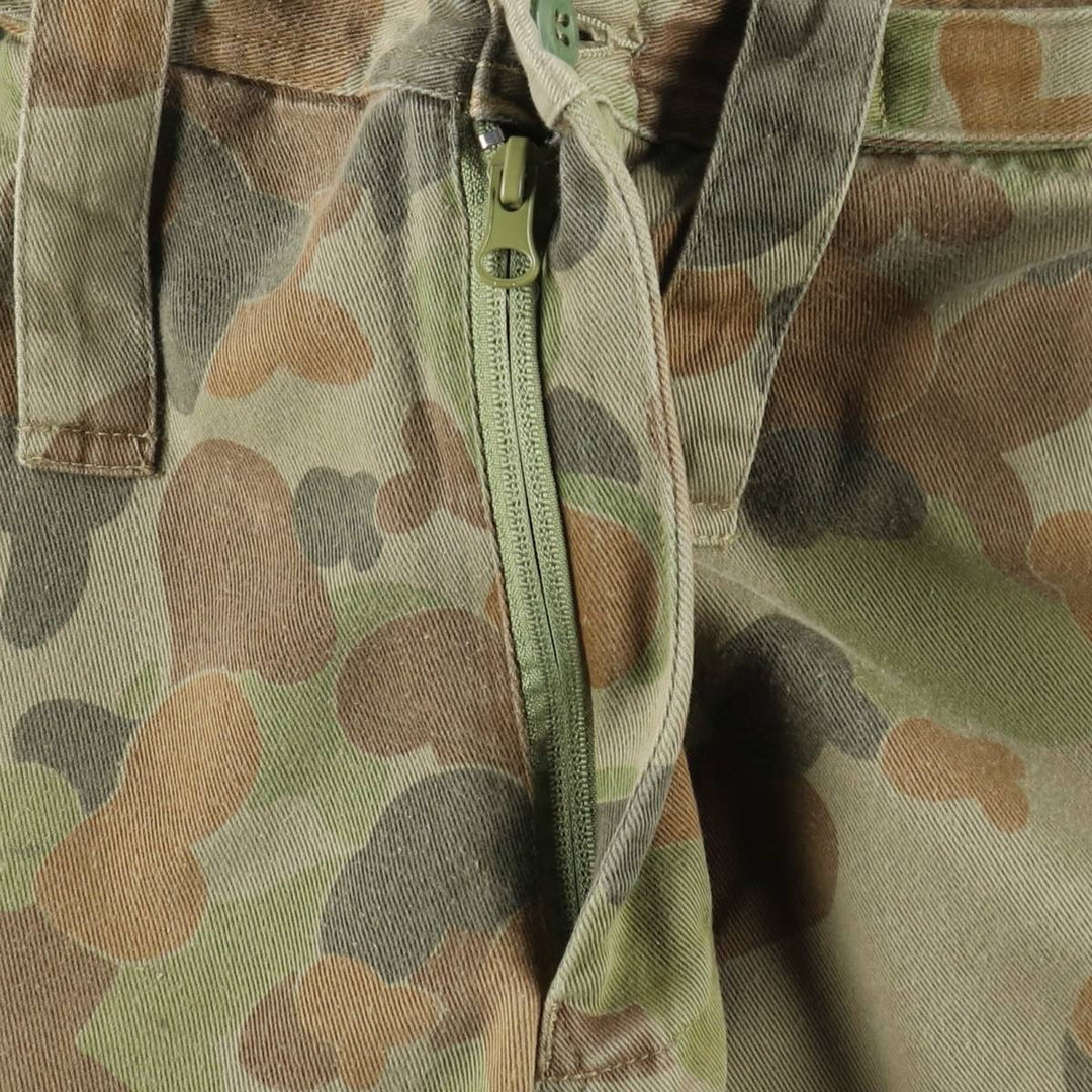 Australian Army Camouflage Pattern DPCU Camo Double Knee Military Cargo Pants, Made in Australia, Size 80 S (Men's W31 equivalent) cotton Khaki type Vintage Second Hand