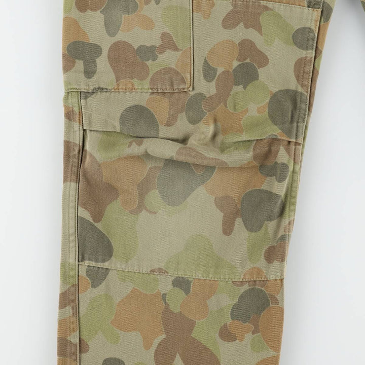 Australian Army Camouflage Pattern DPCU Camo Double Knee Military Cargo Pants, Made in Australia, Size 80 S (Men's W31 equivalent) cotton Khaki type Vintage Second Hand