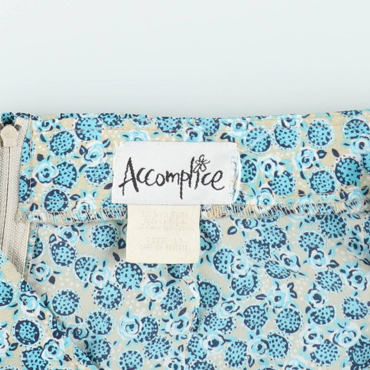 Accomplice Floral Print A-line Mini Skirt, Made in USA, Women's Size L (approx.) polyester Blue type light blue Vintage Second Hand