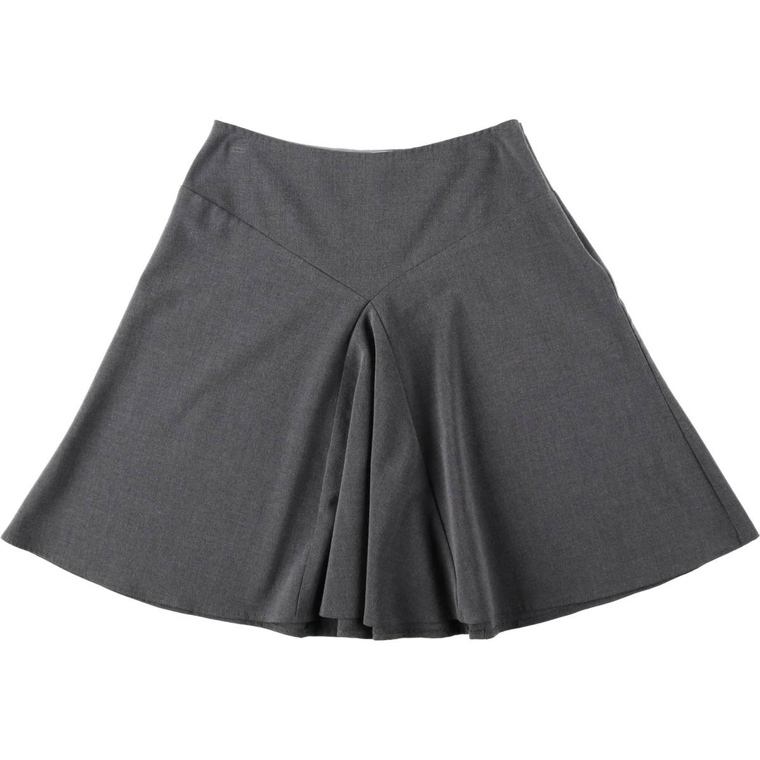 No app necessary. Half-length flared skirt, made in the USA, women's size S equivalent. polyester gray type Vintage Second Hand