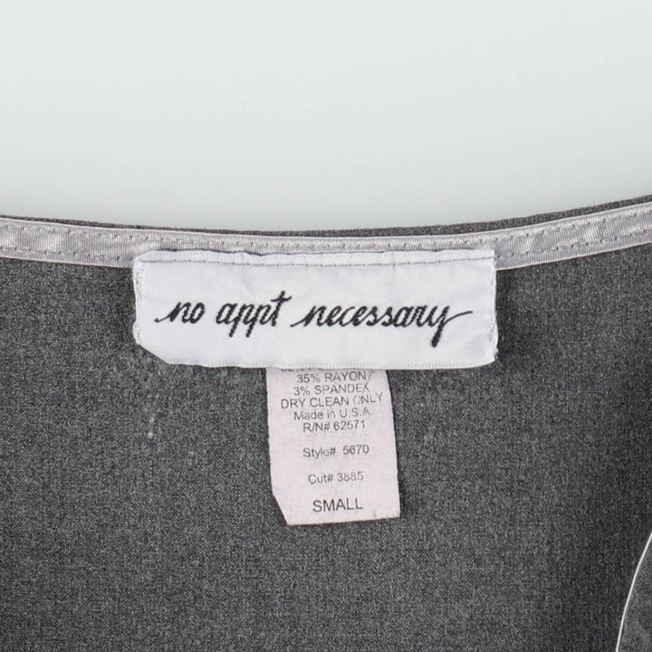No app necessary. Half-length flared skirt, made in the USA, women's size S equivalent. polyester gray type Vintage Second Hand