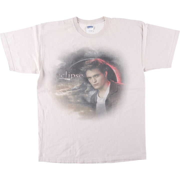 Gildan Ultra Cotton THE TWILIGHT SAGA Edward Cullen Movie T-Shirt (Men's Size L) cotton pink type Vintage Second Hand