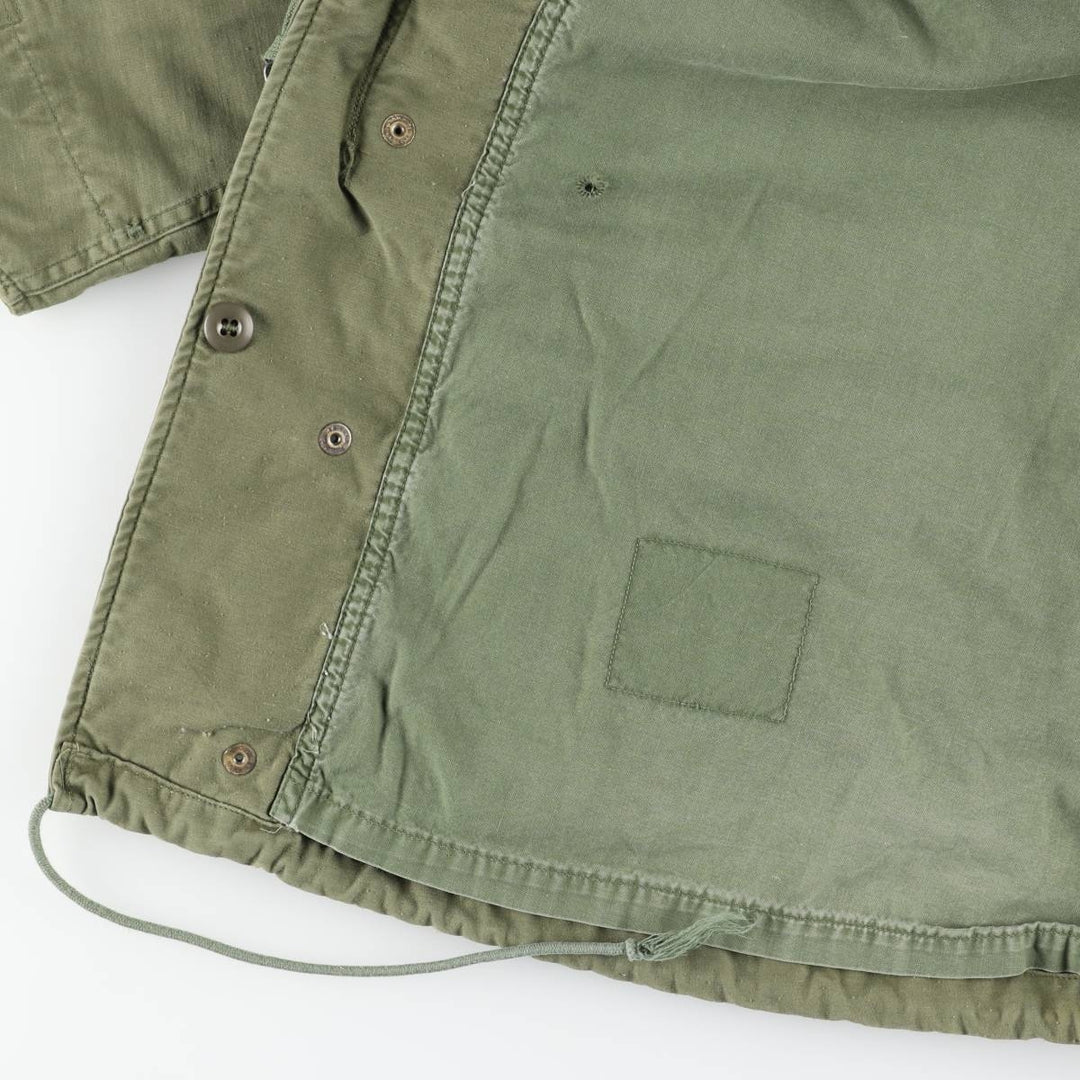 1960'S US Military Issue M-65 2nd Military Field Jacket, Made in USA, Long Medium (Men's Size M equivalent), Vintage Nylon Khaki type Vintage Second Hand