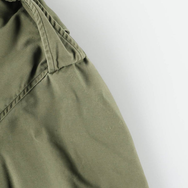 1960'S US Military Issue M-65 2nd Military Field Jacket, Made in USA, Long Medium (Men's Size M equivalent), Vintage Nylon Khaki type Vintage Second Hand