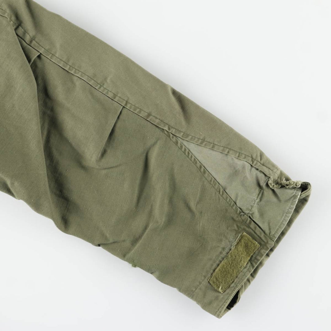 1960'S US Military Issue M-65 2nd Military Field Jacket, Made in USA, Long Medium (Men's Size M equivalent), Vintage Nylon Khaki type Vintage Second Hand