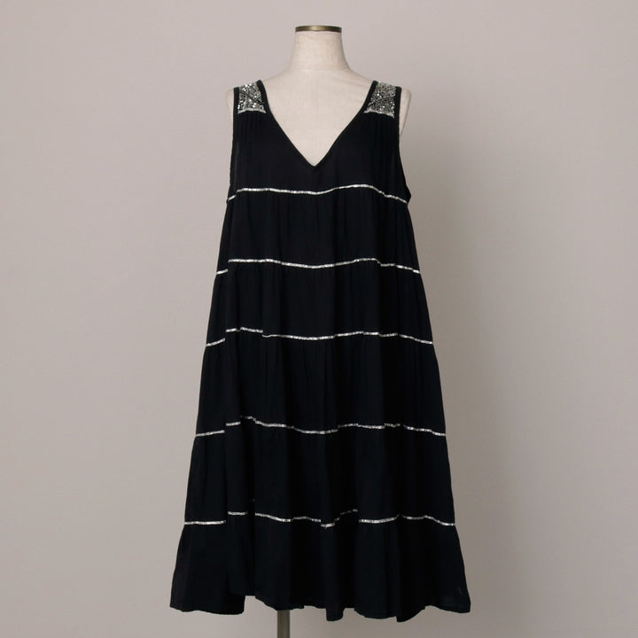 Claire Powell Midi-Length Sequined Tiered Sleeveless Flare Dress (Women's Size M) cotton black type Vintage Second Hand