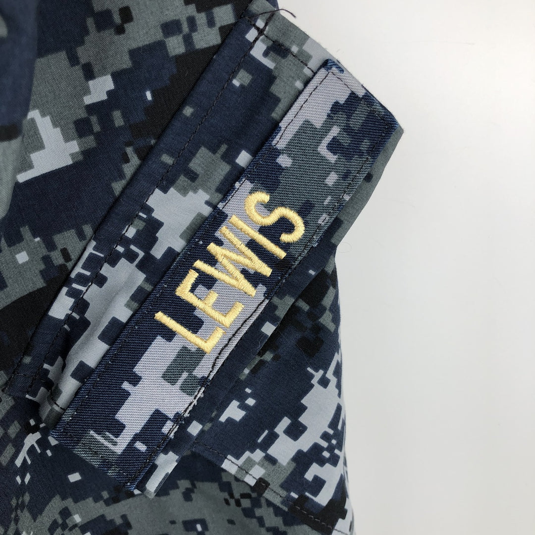 PARKA WORKING US NAVY Camouflage Pattern NWU Digital Camo Military Gore-Tex Parka Made in USA Men's Size M (Equivalent) Genuine US Military Issue Nylon navy blue type Vintage Second Hand