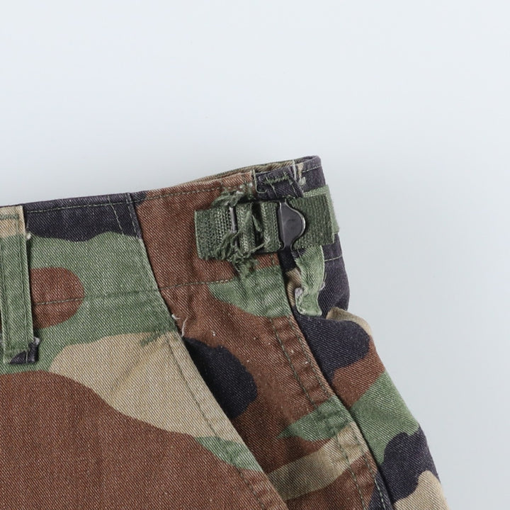 1990'S US Military Camouflage Woodland Camo Cargo Pants, Combat Pants, Made in USA, Men's, Size W30 Nylon Khaki type Vintage Second Hand