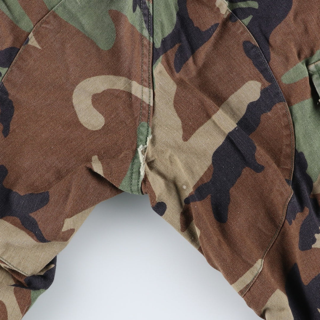 1990'S US Military Camouflage Woodland Camo Cargo Pants, Combat Pants, Made in USA, Men's, Size W30 Nylon Khaki type Vintage Second Hand