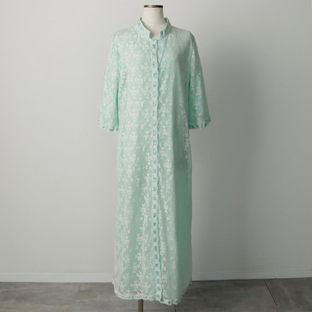 BONWIT TELLER Boutigue 3/4 Sleeve All-Over Lace Mao Collar Maxi Lingerie Dress (Women's Size L) Nylon Blue type light blue Vintage Second Hand