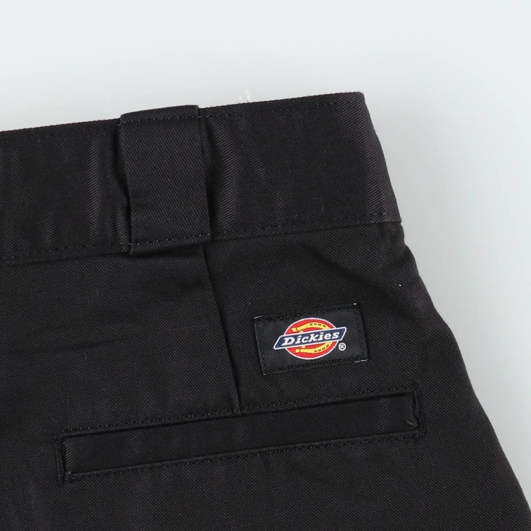 Dickies Loose Fit Cargo Shorts (Men's size W31 equivalent) polyester black type Vintage Second Hand